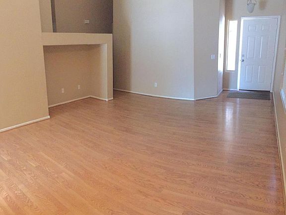 3rd image of 16635 W Paradise Ln