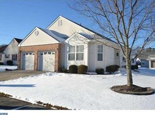 517 Capri Ct, Williamstown, NJ 08094