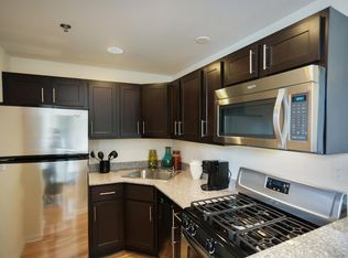 5048 N Sheridan Rd, Chicago, IL 60640