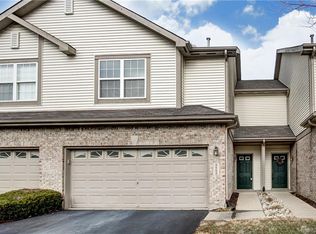 3562 Shadetree Dr, Beavercreek, OH 45431