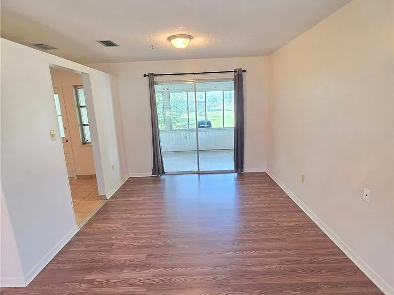 221 Harmony Ln — Photo 13