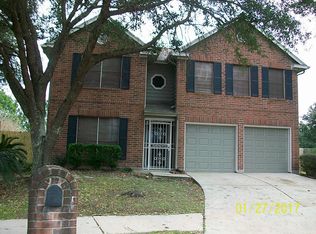 8902 Weyburn Grove Dr, Houston, TX 77088
