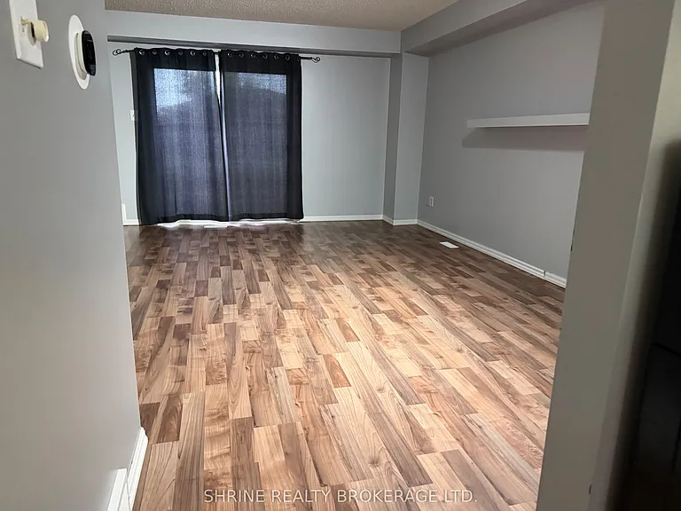 110 Deveron Cres #15 — Photo 12