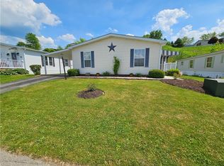 394 Eagle Ln, Apollo, PA 15613