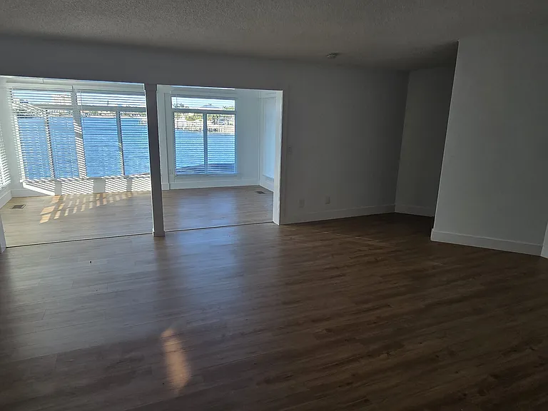 Huge Master Bedroom Suite with waterfront bonus area - the entire upstairs.