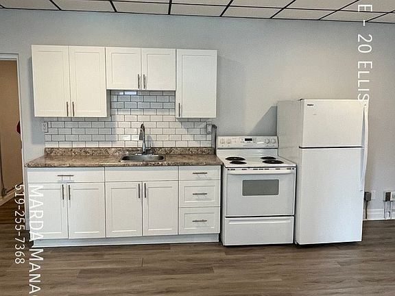 3rd image of 20 Ellis St E #20