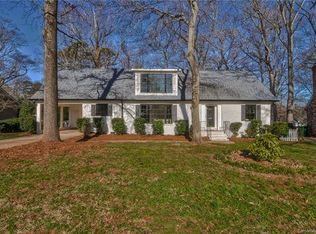 621 Sandridge Rd, Charlotte, NC 28210