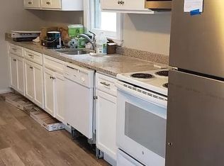 12 Sanford St, Medway, MA 02053