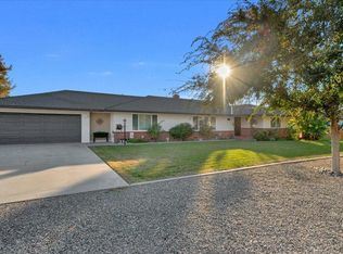 5562 E Holland Ave, Fresno, CA 93727