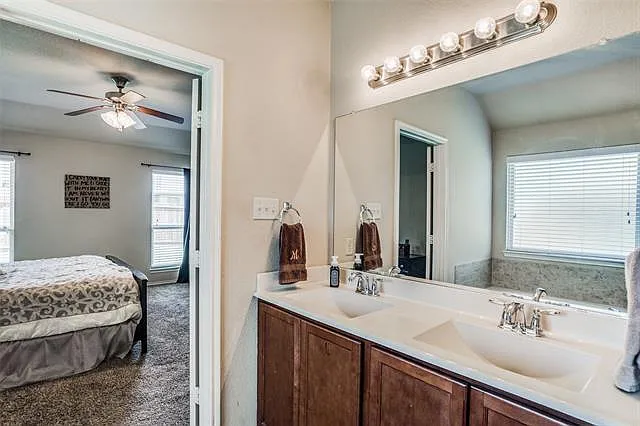 2221 Michelle Creek Dr — Photo 13