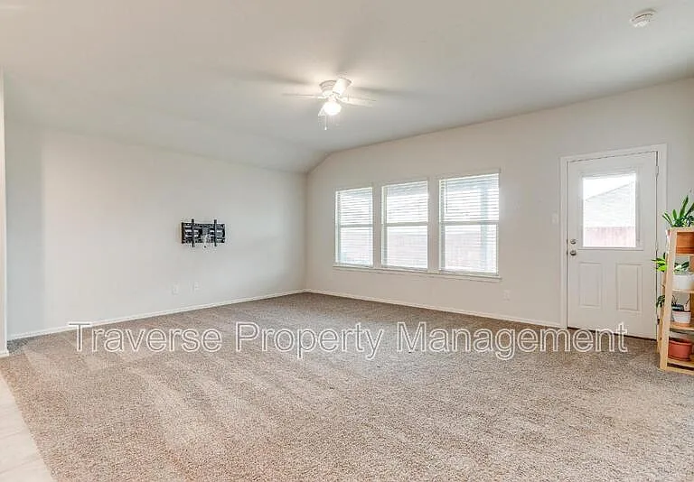 10368 Fort Crockett Trl — Photo 11
