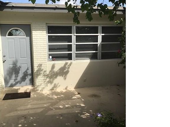 2nd image of 321 NE 42nd Ct