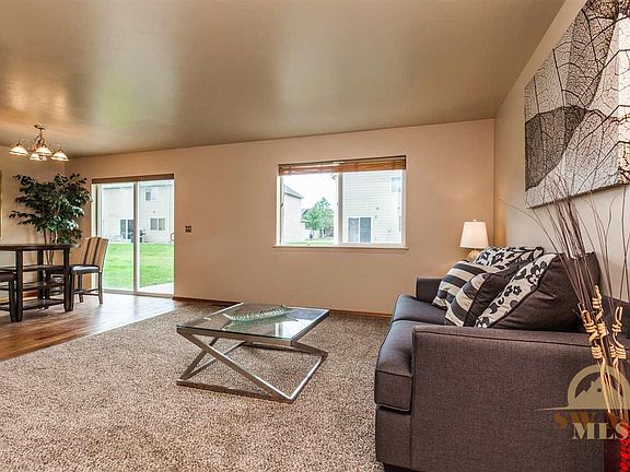 5th image of 976 N River Rock Dr