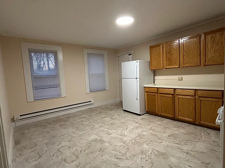 2 Florida Rd #2 — Photo 2