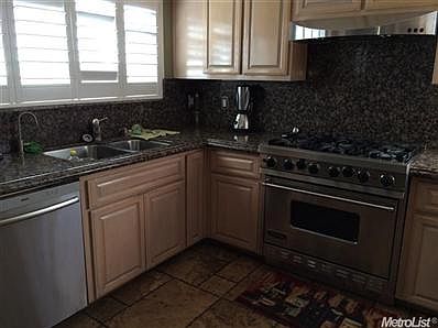 4th image of 11705 Big Oak Ct