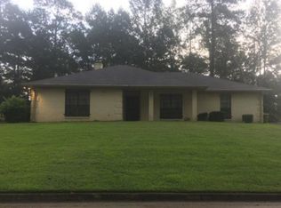 6 Watersview Cv, Jackson, MS 39212