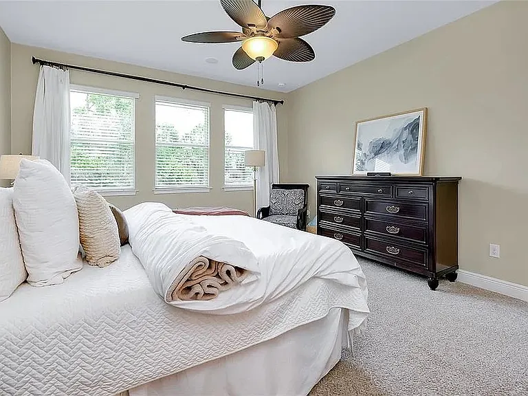 11560 Tapestry Ln — Photo 23
