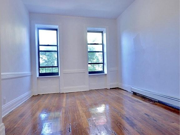 2nd image of 52 Main St APT 3L