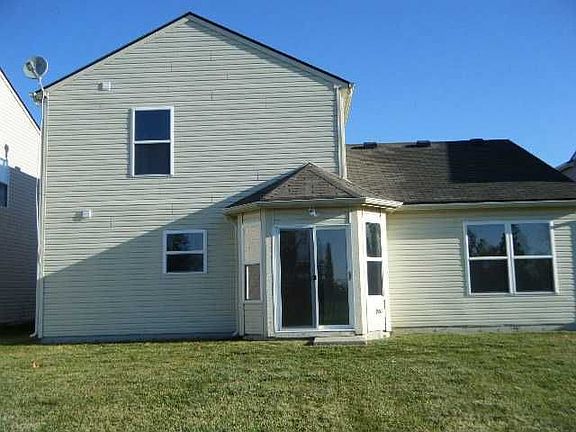 4th image of 12425 Deerview Dr