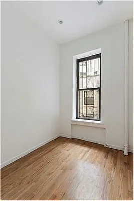 Rented by Weinstein Realty Group | media 28