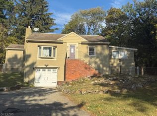 980 Black Oak Ridge Rd, Wayne, NJ 07470