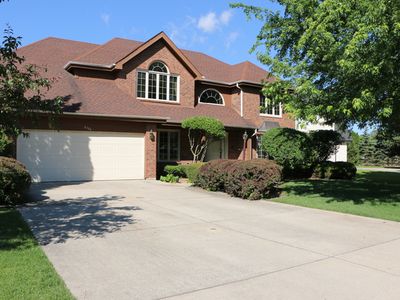 8304 Chaucer Dr, Willow Springs, IL, 60480