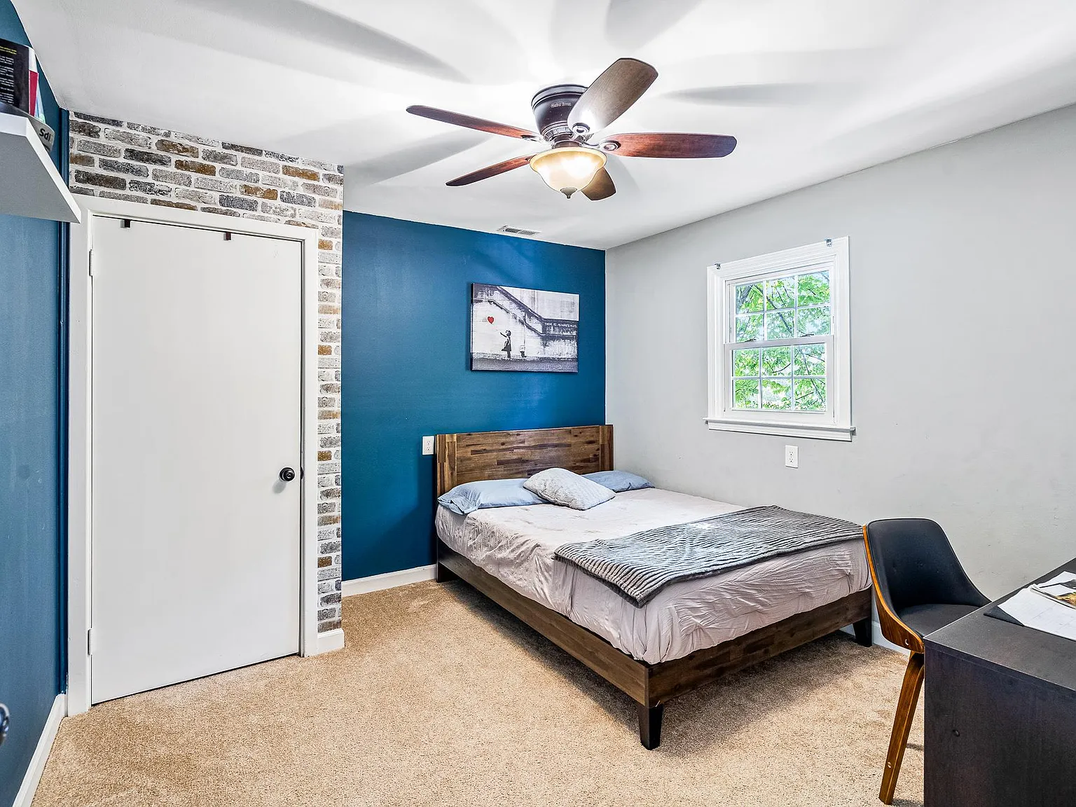 2 bed, 960 sqft, $1,600 — Photo 3