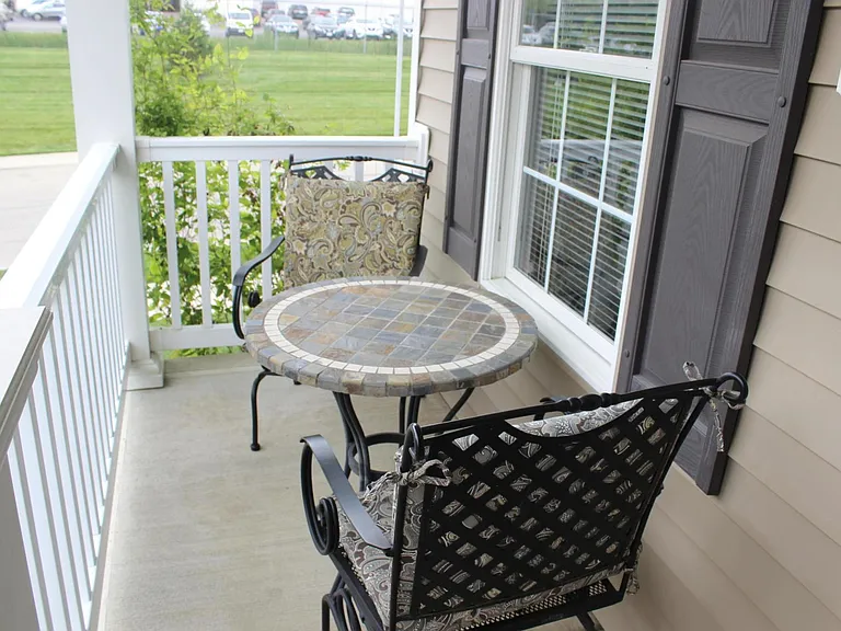 96 Arrowfeather Ln — Photo 10