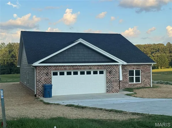 286 Redhead Ln, Poplar Bluff, MO 63901