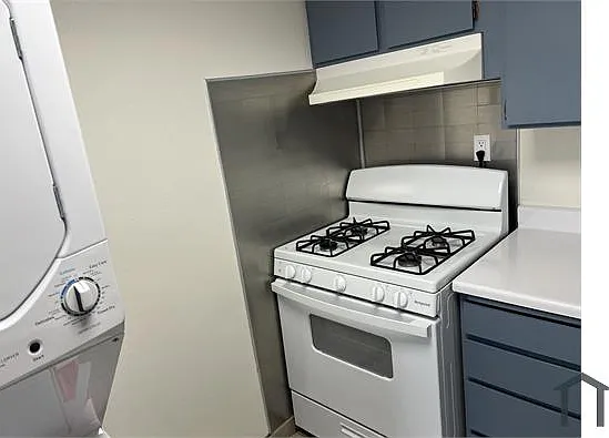 240 Holly St #11 — Photo 20