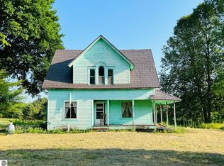 3971 W 48th Rd, Cadillac, MI 49601