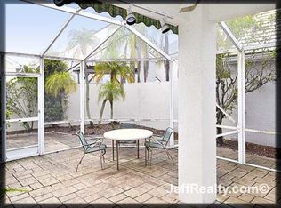 6 Wyndham Ln, Palm Beach Gardens, FL 33418