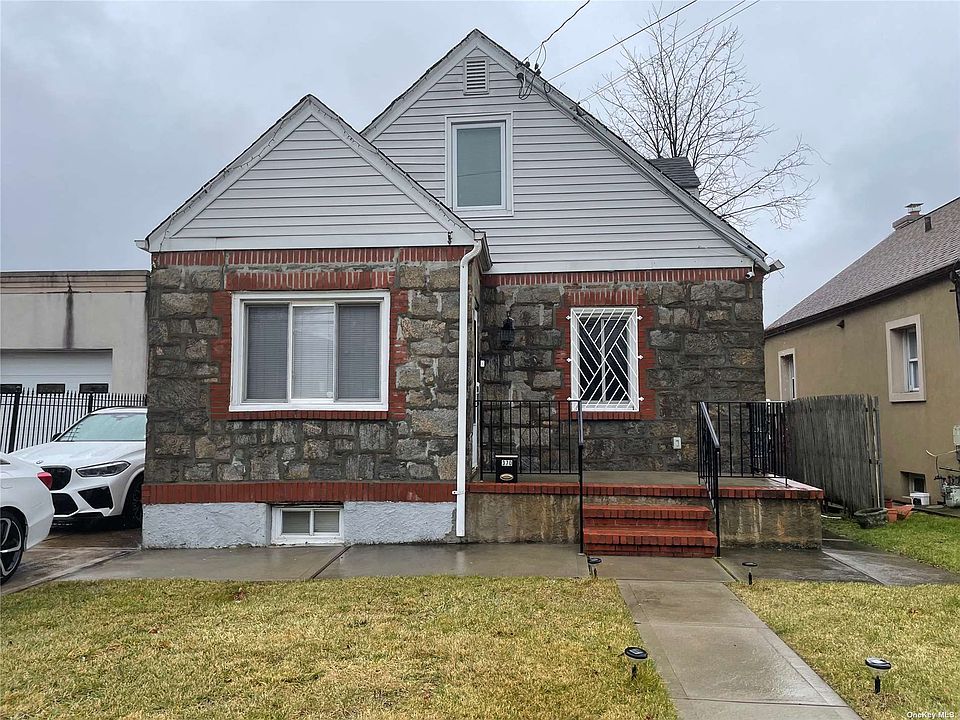 1st image of 370 Meacham Ave