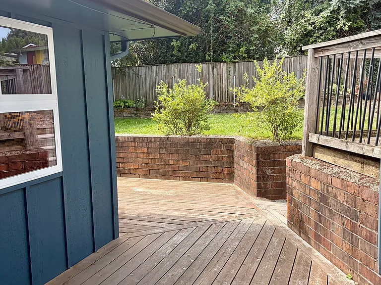 18413 SE Blanton St — Photo 28