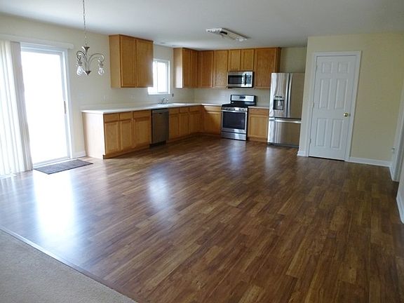 4th image of 1753 Stonegate Dr