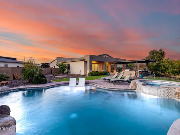 5085 S CROSSCREEK Drive, Chandler, AZ 85249