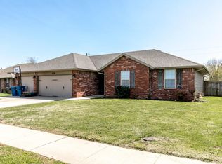 976 W Audrey St, Republic, MO 65738