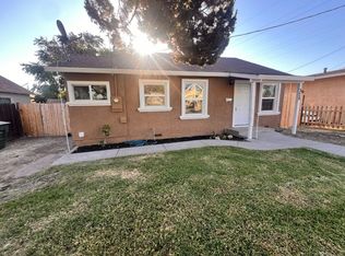 328 N Maple Ave, Manteca, CA 95336
