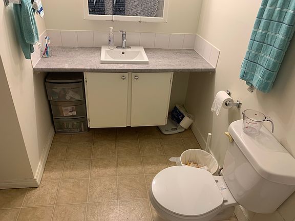 4th image of 8715 104th St NW #906