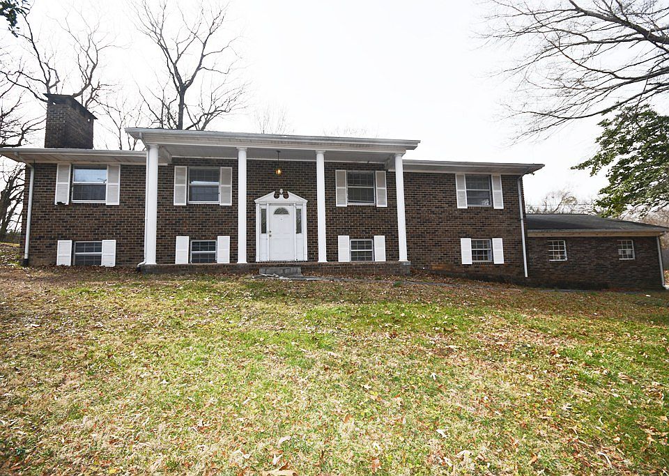 1st image of 1116 Blackbird Ln