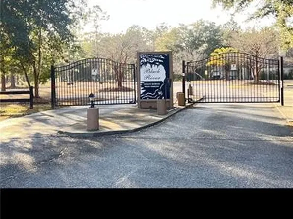 1625 Janells River Dr #9, Folkston, GA 31537