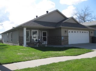 107 2nd St SE, HILLSBORO, ND 58045