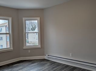 59 N 15th St FLOOR 3, East Orange, NJ 07017