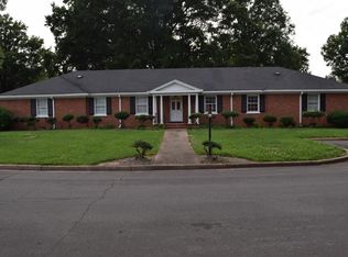 2635 Grosvenor Pl, Winston Salem, NC 27106