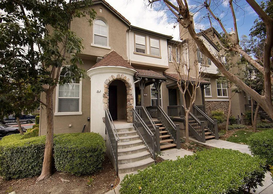 16 Benchmark Ln