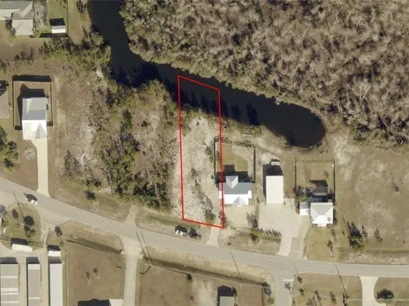 520 N 15th St, Pt Saint Joe, FL 32456