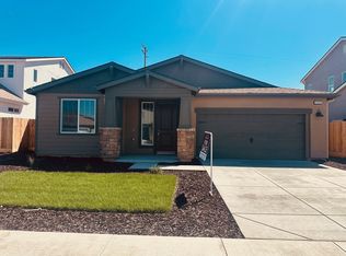 3157 Ryan Ave, Tulare, CA