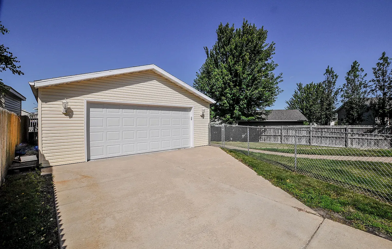 4831 Opal Ln NW — Photo 2