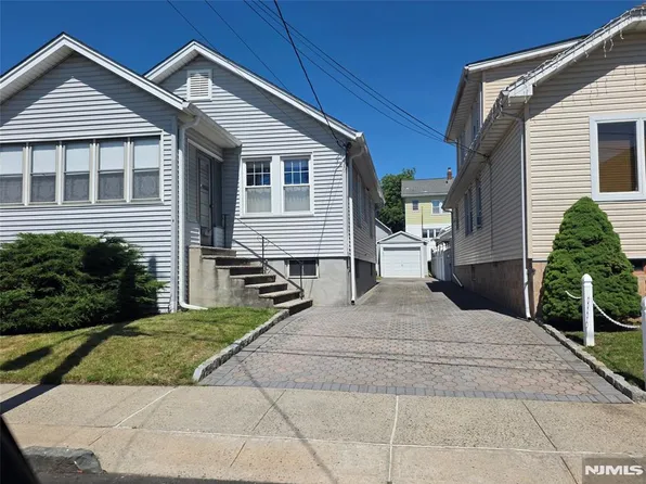 9 Hillside Pl, North Arlington, NJ 07031