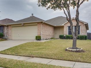 5623 Goldeneye Ln, Dallas, TX 75249